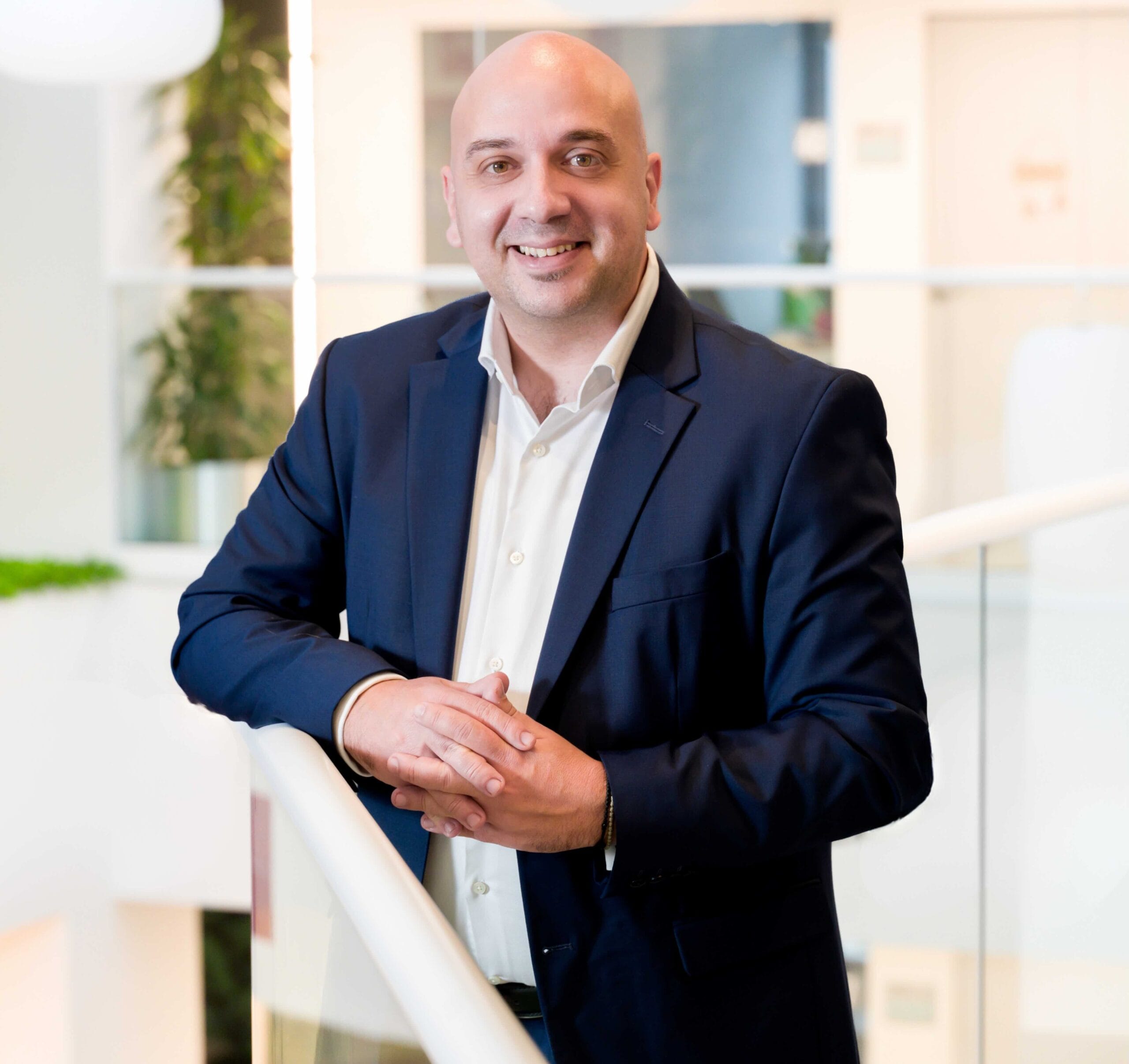 Θέμης Χασιώτης