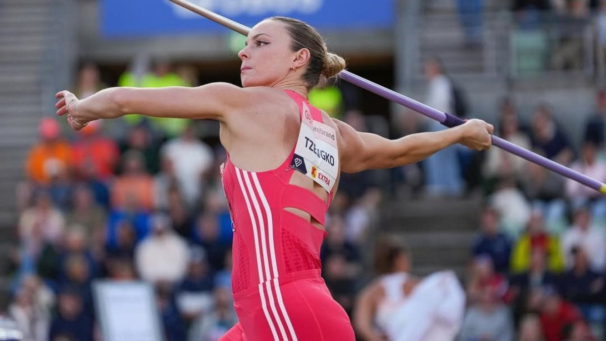 Ελίνα Τζένγκο